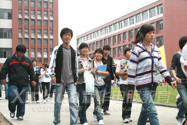 �ഺ���٣�����L(f��ng)�l(f��)