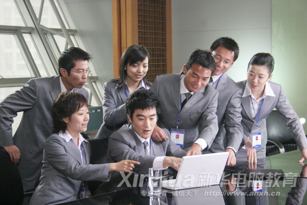 һ֧��ˮƽ�Ľ̎���������A��X���ތWԺ�_��ÿλ�W�ӳɹ��ɲĵ���Ҫ�ı��ϣ������A�����е��ώ����ǽ̎�������X���̎����_�����I�W����Փ�c���`��ѡ��D�����A��X���ތWԺ�̌W��ӑ��