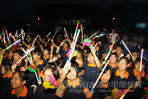 �W�Ӛg������ʢ��