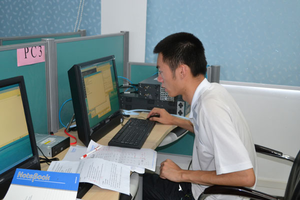 �������A�W���M��ِ�x�ֹ���ͬ�W�����M�Ќ��H����