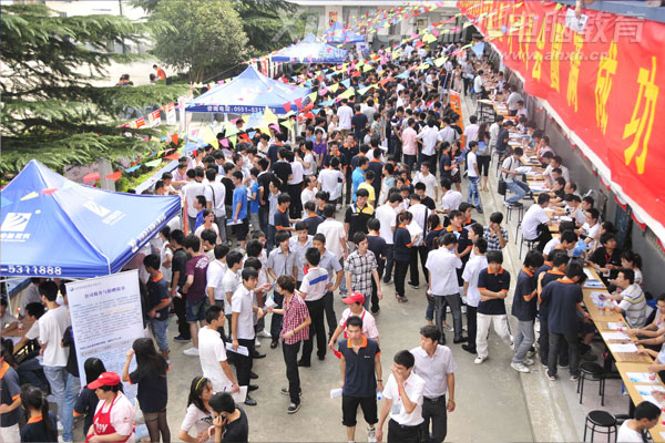 һ�����ഺ�����Ę�ϳ�M�������������I���������@����