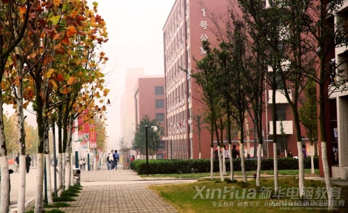 �������A��(y��u)����У�@�h(hu��n)��