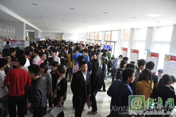 �������A��X���ތWԺ2012�괺�����I�˲š��A�������F��