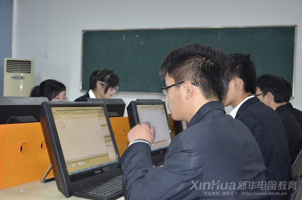 ��ِ�ӽ�β���@λͬ�W(xu��)�������������挍�F(xi��n)����