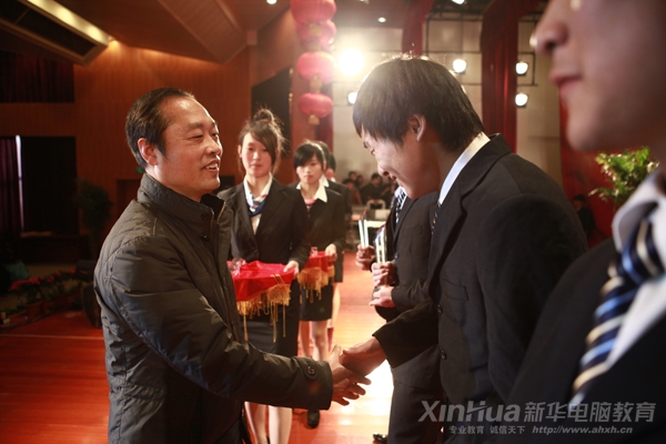 �������A��X���ތW(xu��)Ժ��Ժ�L�O�Yƽ��@���W(xu��)���C��